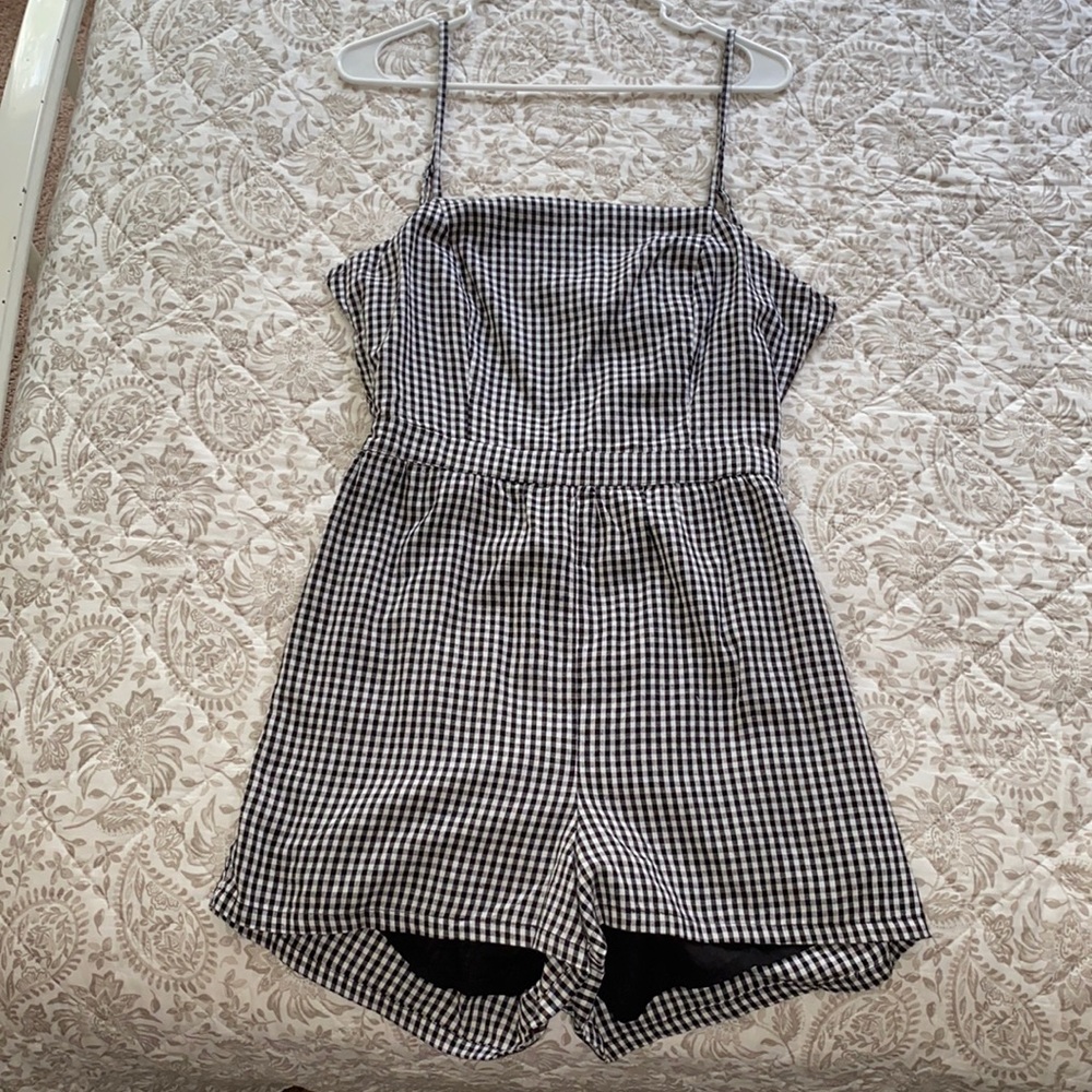 PacSun Gingham Rhomper